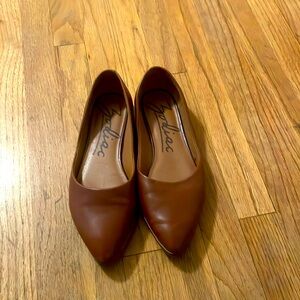 Zodiac leather flats